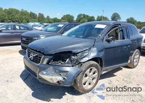 2010 Volvo Xc60 3.2 из США, поврежденный, VIN YV4982DL9A2051239